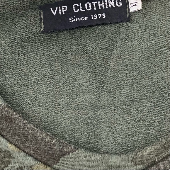 VIP Clothing Long Sleeve Sweatshirt w/ Patches XL Green Camouflage - Picture 4 of 4